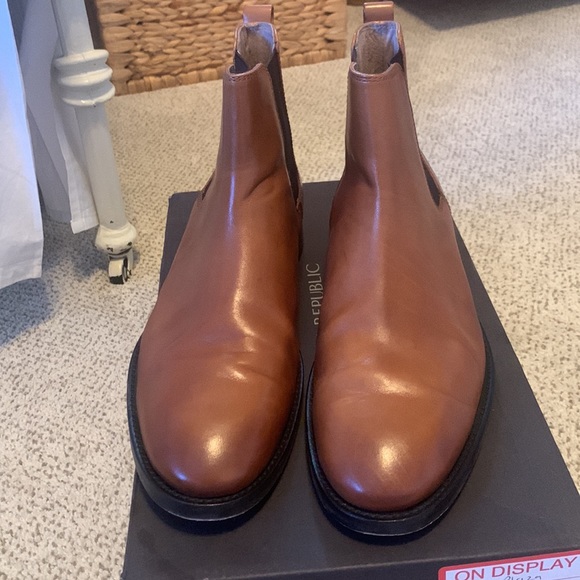 Banana republic Louis boot - Picture 2 of 9